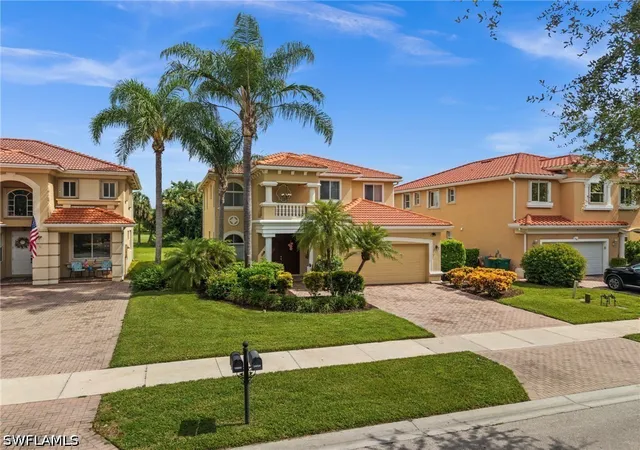 Photo 2 of Single family home for sale at 1654 Birdie Dr, Naples, FL 34120 | MLS# 226031925 | Listing updated on 2026-09-10