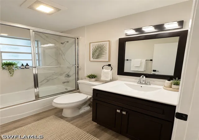 Photo 2 of House for sale at 3181 Poinciana Dr, Naples, FL 34105 | MLS# 226018272 | Listing updated on 2026-09-10