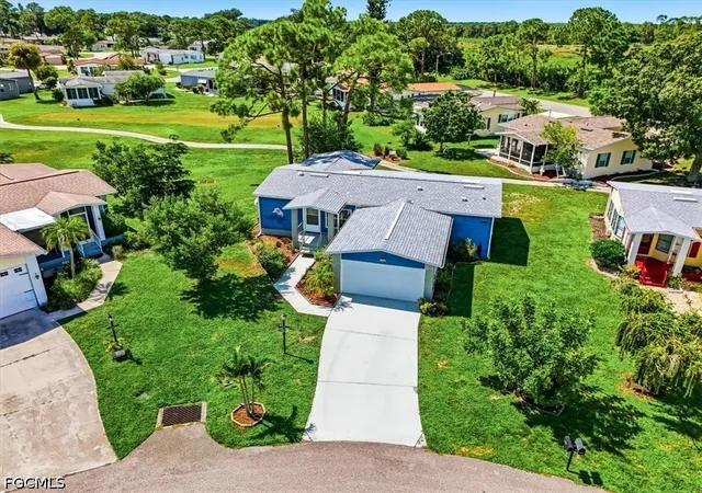 Photo 2 of Manufactured home for sale at 10074 Broken Woods Ct, North Fort Myers, FL 33903 | MLS# 2026038298 | Listing updated on 2026-09-12