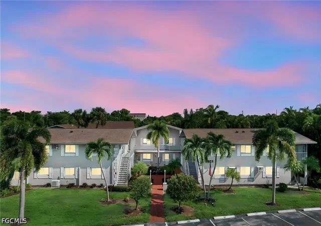 Photo 2 of Condo for sale at 8141 Country Rd #105, Fort Myers, FL 33919 | MLS# 2026038303 | Listing updated on 2026-09-16