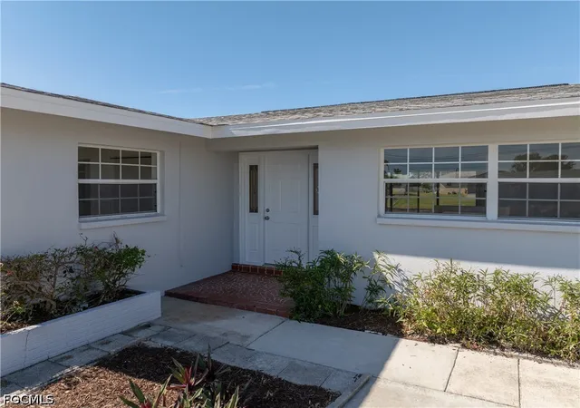Photo 4 of Single family home for sale at 3102 SE 18th Avenue, Cape Coral, FL 33904 | MLS# 2026038304 | Listing updated on 2026-09-13