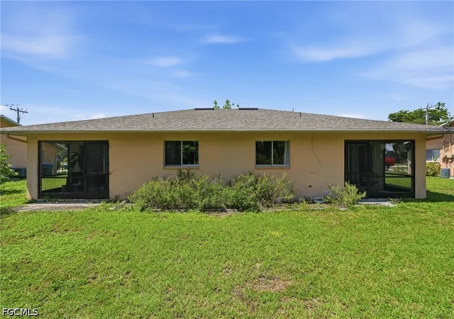 Photo 1 of Sale Pending at 607 Se 24th Avenue, Cape Coral, FL 33990 | MLS# 2026038308 | Listing updated on 2026-10-02