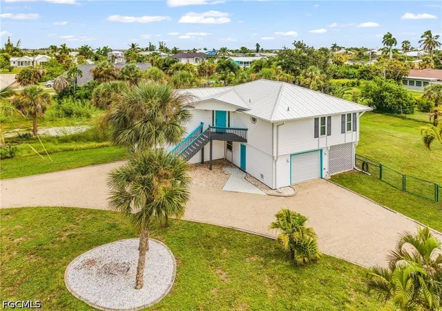 Photo 1 of Single family home for sale at 2510 Rose Ave, Saint James City, FL 33956 | MLS# 2026038314 | Listing updated on 2026-10-17