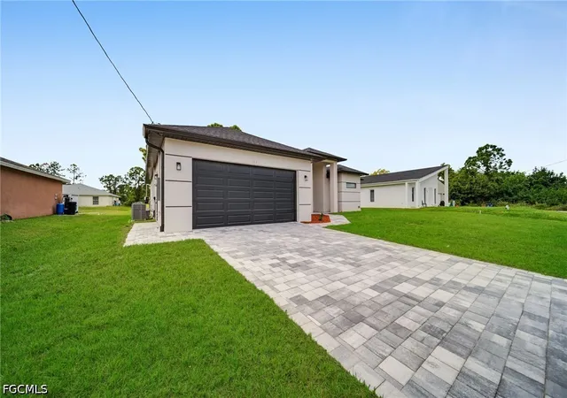 Photo 3 of Single family home for sale at 740 Chestnut St E, Lehigh Acres, FL 33974 | MLS# 2026038315 | Listing updated on 2026-09-11