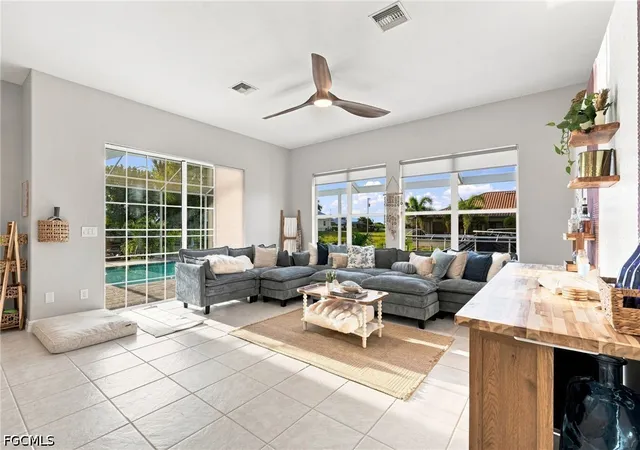 Photo 4 of Single family home for sale at 1909 SW 29th Terrace, Cape Coral, FL 33914 | MLS# 2026038337 | Listing updated on 2026-09-11