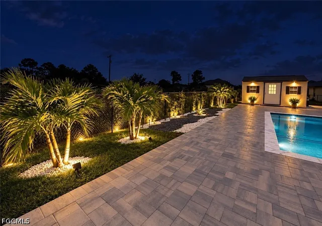Photo 3 of Single family home for sale at 910 Venice Ave N, Lehigh Acres, FL 33971 | MLS# 2026038338 | Listing updated on 2026-09-11