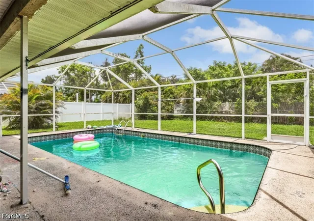Photo 3 of Single family home for sale at 209 NE 9th Court, Cape Coral, FL 33909 | MLS# 2026038345 | Listing updated on 2026-09-19