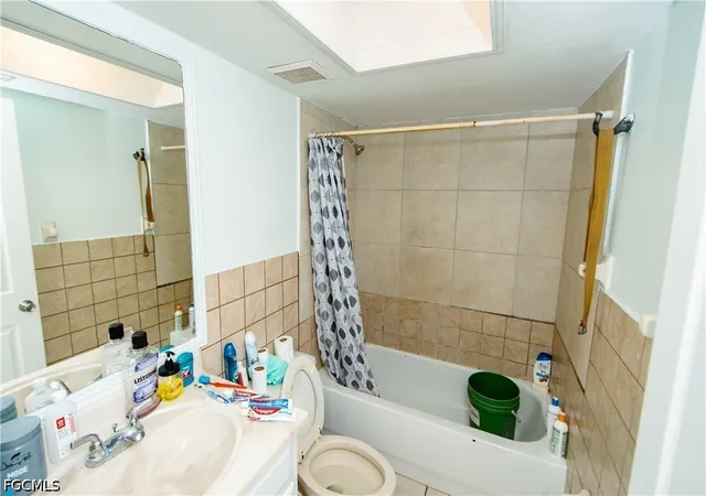 Listing Photo 5 - Condo for sale in building located at 10107 Sandy Holw Ln, Bonita Springs, FL 34135 - Unit #306