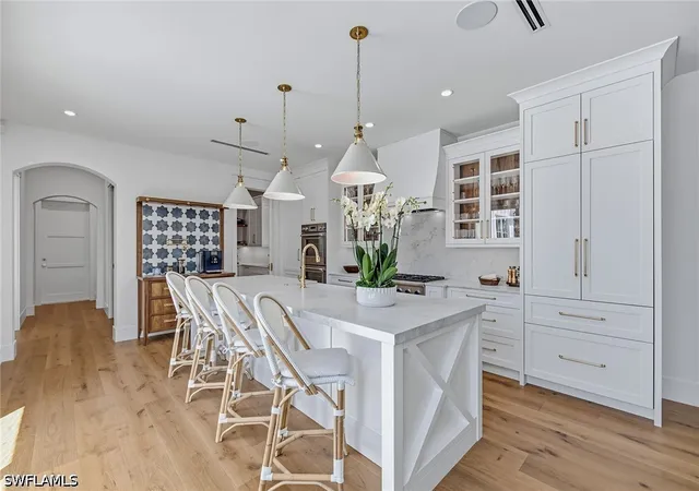 Photo 4 of Single family home for sale at 844 8th Street S, Naples, FL 34102 | MLS# 226032568 | Listing updated on 2026-09-14