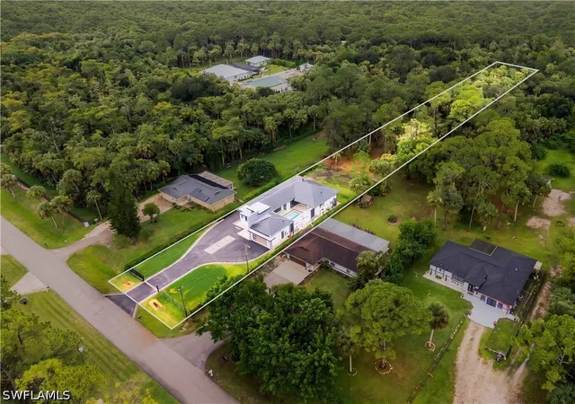 Photo 3 of Single family home for sale at 768 20th Avenue NW, Naples, FL 34120 | MLS# 226032115 | Listing updated on 2026-09-11