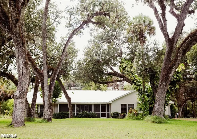 Photo 1 of Single family home for sale at 4055 County Rd 78, La Belle, FL 33935 | MLS# 2026038379 | Listing updated on 2026-09-11