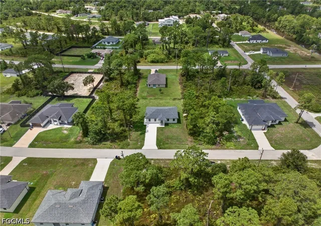 Photo 3 of Single family home for sale at 308 Mangonia Ave, Lehigh Acres, FL 33974 | MLS# 2026038387 | Listing updated on 2026-09-16