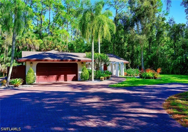 Photo 3 of Single family home for sale at 5675 Golden Oaks Ln, Naples, FL 34119 | MLS# 226032788 | Listing updated on 2026-09-16