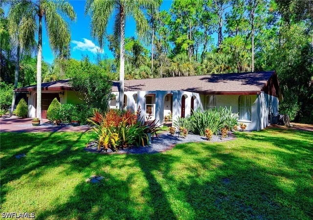 Photo 3 of Single family home for sale at 5675 Golden Oaks Ln, Naples, FL 34119 | MLS# 226032788 | Listing updated on 2026-09-16