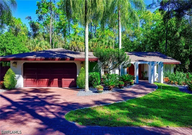 Photo 4 of Single family home for sale at 5675 Golden Oaks Ln, Naples, FL 34119 | MLS# 226032788 | Listing updated on 2026-09-16