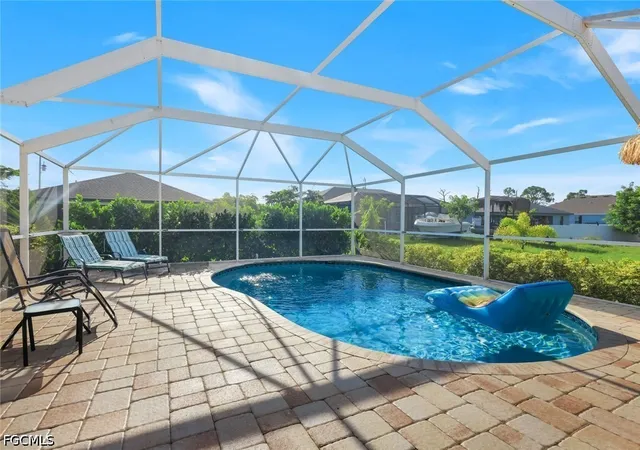 Photo 2 of Single family home for sale at 401 Nw 18th Avenue, Cape Coral, FL 33993 | MLS# 2026038457 | Listing updated on 2026-09-16