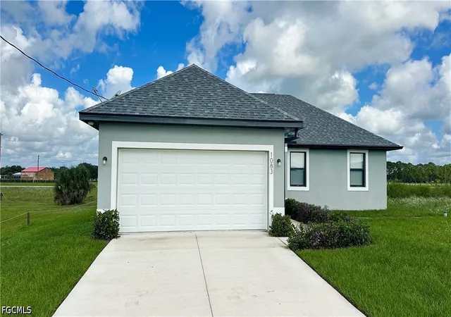 Photo 2 of Single family home for sale at 1083 Calico St, Labelle, FL 33935 | MLS# 2026038463 | Listing updated on 2026-09-11