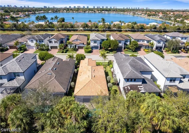 Photo 4 of Single family home for sale at 7202 Wilton Dr, Naples, FL 34109 | MLS# 226032798 | Listing updated on 2026-09-12