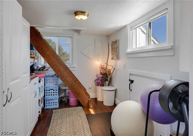 Photo 4 of Single family home for sale at 9247 Dimmick Dr, Sanibel, FL 33957 | MLS# 2026038479 | Listing updated on 2026-09-11