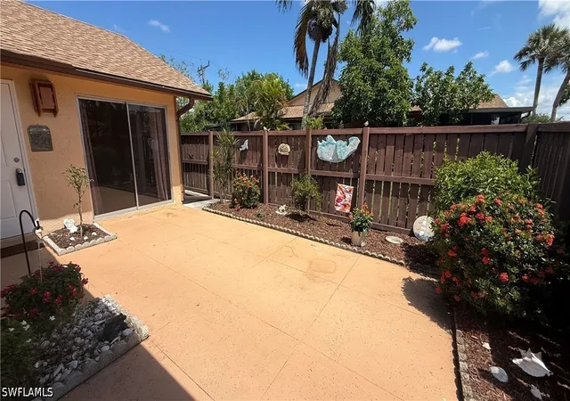 Photo 3 of Townhouse for sale at 6346 Royal Woods Dr, Fort Myers, FL 33908 | MLS# 226032741 | Listing updated on 2026-09-11