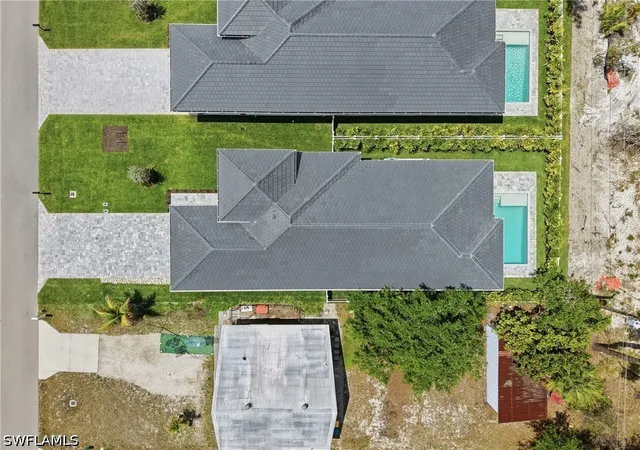 Photo 2 of Sale Pending at 1017 Frank Whiteman Blvd, Naples, FL 34103 | MLS# 226032905 | Listing updated on 2026-09-12