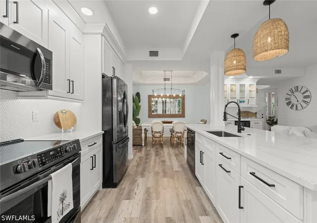 Photo 3 of Sale Pending at 8452 Abbington Cir #1612, Naples, FL 34108 | MLS# 226028775 | Listing updated on 2026-09-27