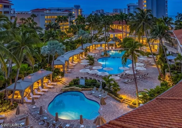 Listing Photo 4 - Condo for sale in building located at 9790 Gulf Shore Dr, Naples, FL 34108 - Unit #204