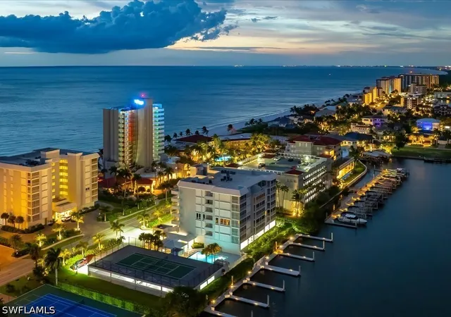 Listing Photo 5 - Condo for sale in building located at 9790 Gulf Shore Dr, Naples, FL 34108 - Unit #204