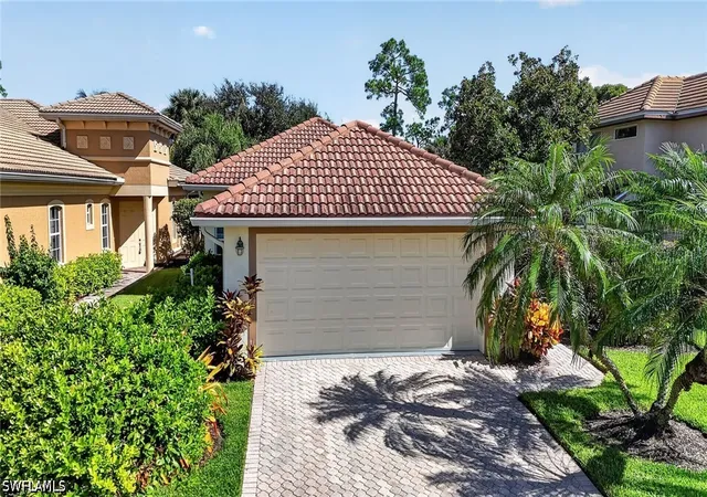 Photo 1 of Sale Pending at 8515 Chase Preserve Dr, Naples, FL 34113 | MLS# 226031330 | Listing updated on 2026-09-19