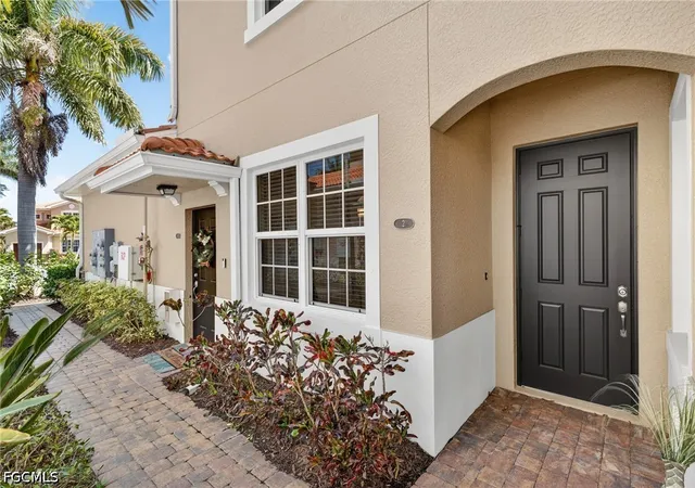 Listing Photo 4 - Condo for sale in building located at 28004 Sosta Ln, Bonita Springs, FL 34135 - Unit #2