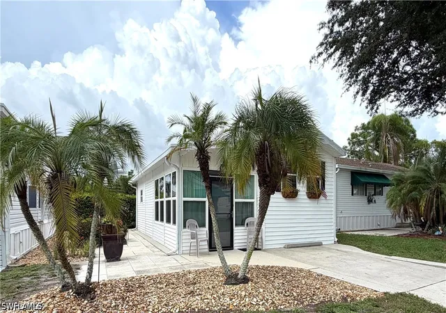 Photo 3 of Manufactured home for sale at 4650 Jefferson Davis Blvd W, Estero, FL 33928 | MLS# 226032946 | Listing updated on 2026-09-13