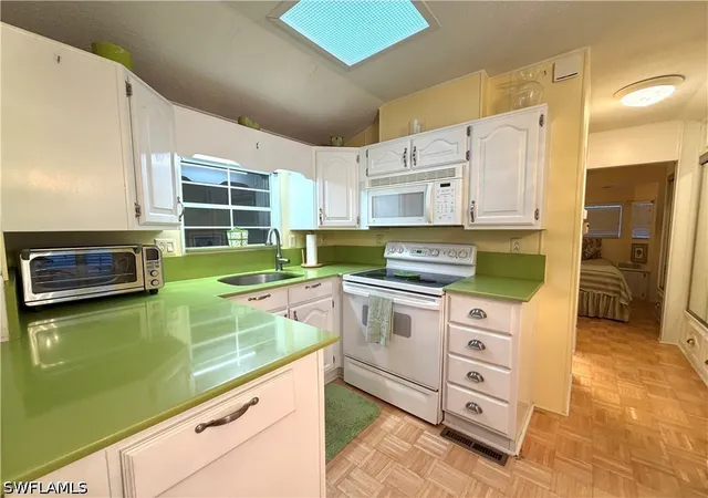 Photo 4 of Manufactured home for sale at 4650 Jefferson Davis Blvd W, Estero, FL 33928 | MLS# 226032946 | Listing updated on 2026-09-13