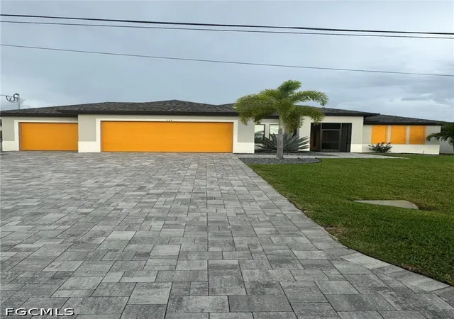 Photo 1 of Single family home for sale at 333 Sw 31st Avenue, Cape Coral, FL 33991 | MLS# 2026038550 | Listing updated on 2026-09-13