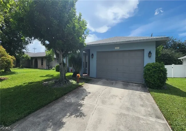 Photo 2 of Single family home for sale at 4618 Sw 7th Avenue, Cape Coral, FL 33914 | MLS# 2026038553 | Listing updated on 2026-09-22