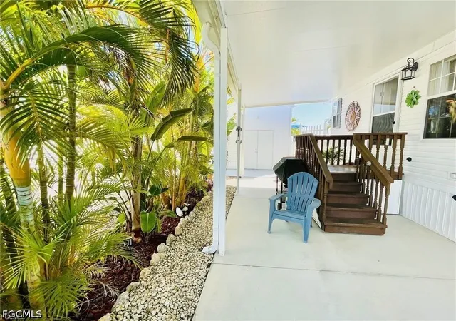 Photo 2 of Manufactured home for sale at 3064 Sloop Ln, Saint James City, FL 33956 | MLS# 2026038559 | Listing updated on 2026-10-05