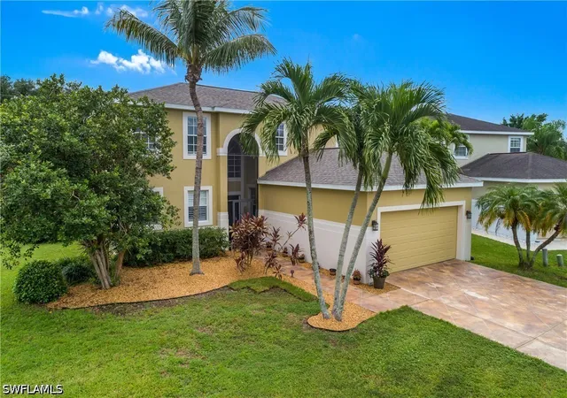 Single family home for sale at 12835 Fox Holw Cir, Fort Myers, FL 33912 | MLS# 226032158