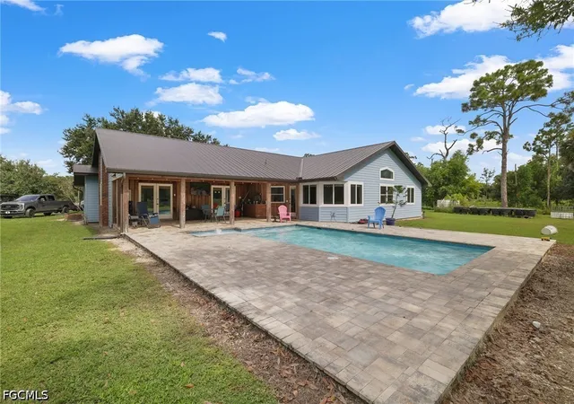 Photo 4 of Single family home for sale at 20401 Pearce St, North Fort Myers, FL 33917 | MLS# 2026038581 | Listing updated on 2026-09-15