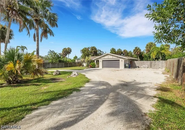 Photo 1 of Single family home for sale at 16500 Arbor Ridge Dr, Fort Myers, FL 33908 | MLS# 226030712 | Listing updated on 2026-09-14