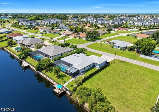 Photo 4 of Single family home for sale at 1412 SW 4th Lane, Cape Coral, FL 33991 | MLS# 2026038588 | Listing updated on 2026-09-16