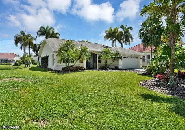 Photo 3 of Single family home for sale at 1982 E Crown Pointe Blvd, Naples, FL 34112 | MLS# 226032989 | Listing updated on 2026-09-14