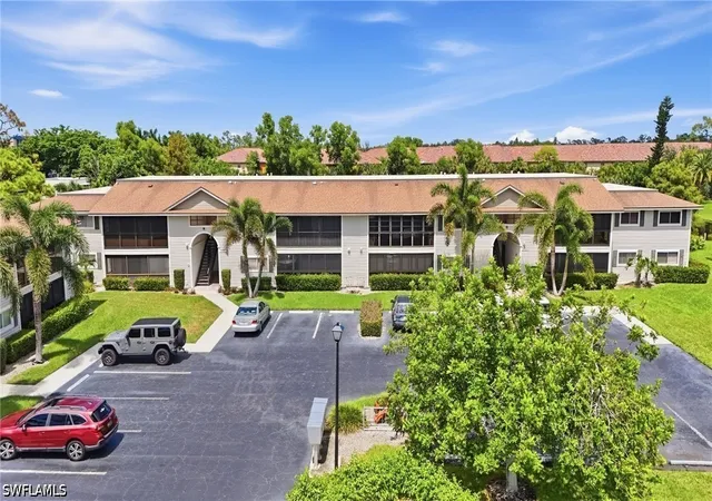 Photo 2 of Condo for sale at 14900 Summerlin Woods Dr #6, Fort Myers, FL 33919 | MLS# 226032972 | Listing updated on 2026-09-15