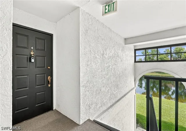 Listing Photo 1 - Condo for sale in building located at 14900 Summerlin Woods Dr, Fort Myers, FL 33919 - Unit #6