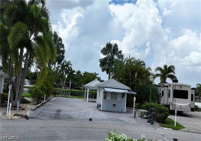 Land for sale at 10210 Surfwood Ct, Fort Myers, FL 33905 | MLS# 226032694
