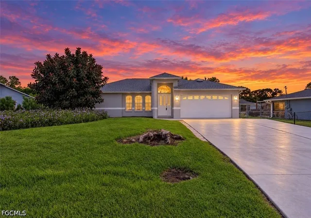 Photo 1 of Single family home for sale at 19005 Tampa Rd S, Fort Myers, FL 33967 | MLS# 2026038627 | Listing updated on 2026-09-15