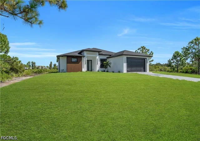 Photo 3 of Single family home for sale at 2810 42nd Street W, Lehigh Acres, FL 33971 | MLS# 2026038636 | Listing updated on 2026-09-14
