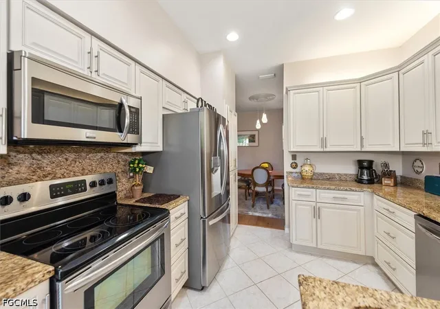 Listing Photo 5 - Condo for sale in building located at 25090 Ballycastle Ct, Bonita Springs, FL 34134 - Unit #202