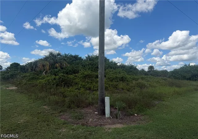 Photo 3 of Land for sale at 3072 E Briarwood Cir, Labelle, FL 33935 | MLS# 2026038647 | Listing updated on 2026-09-14