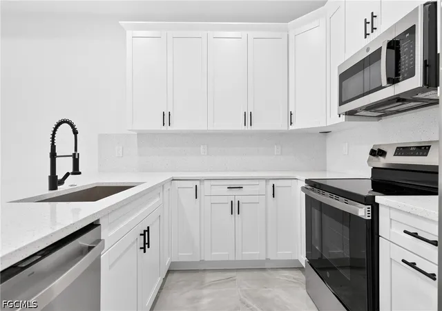 Photo 3 of House for sale at 2117 Leda Ave S, Lehigh Acres, FL 33973 | MLS# 2026038658 | Listing updated on 2026-09-14