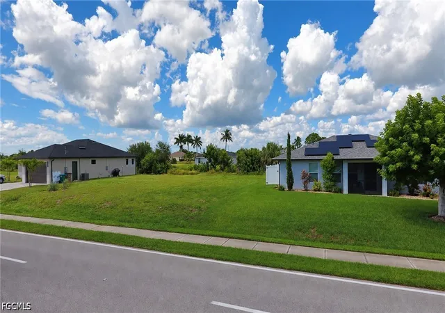 Photo 2 of Land for sale at 707 Gleason Pkwy, Cape Coral, FL 33914 | MLS# 2026038660 | Listing updated on 2026-09-14
