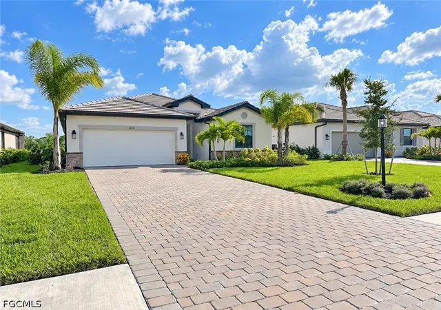 Photo 1 of Single family home for sale at 20733 Napa Loop, Estero, FL 33928 | MLS# 2026038684 | Listing updated on 2026-10-03
